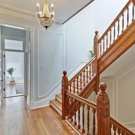 Historic Luxury Townhouse In Downtown Chicago-2