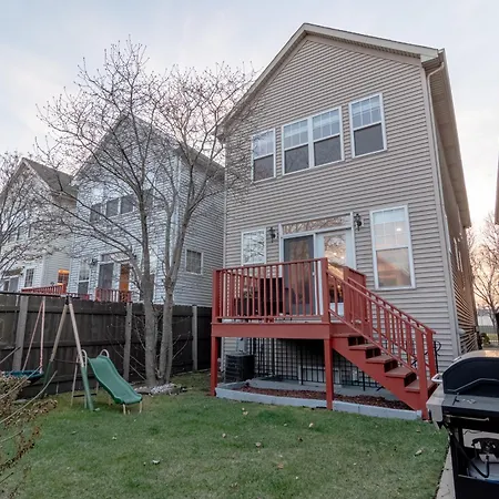 Beautiful 5Br Home For 14 Guests With Free Parking-2