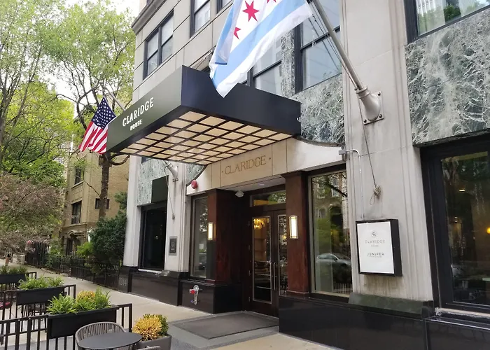 Jacuzzi hotel: Claridge House Chicago, Tapestry Collection By Hilton