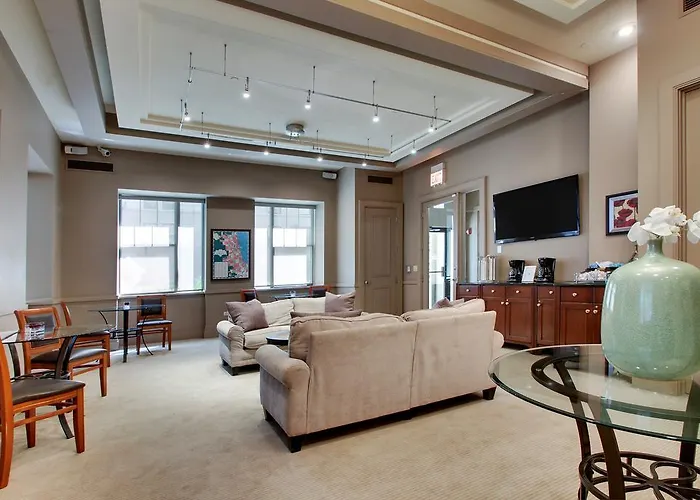 Best Selfcatering Dewitt And Suites